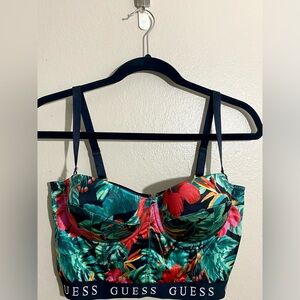 Guess Crop Top Busiter
